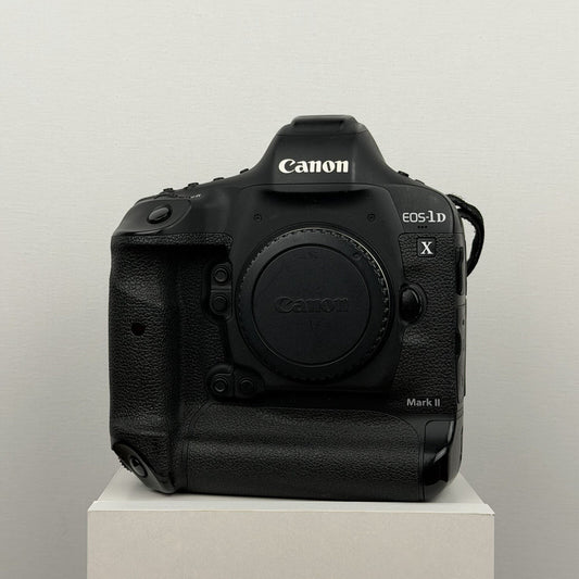 Canon EOS 1DX Mark II 20.2MP Full-Frame Professional DSLR Camera Black