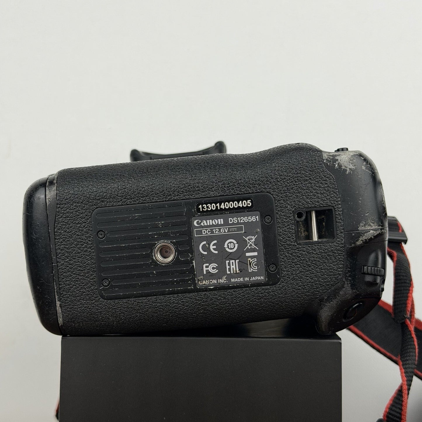 Canon EOS-1D X Mark II 20.2MP Full-Frame Professional DSLR Camera x3 Memory Card