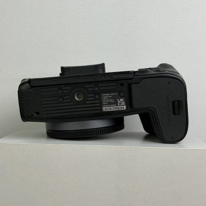 Canon EOS R8 full-frame mirrorless camera body – photo 10