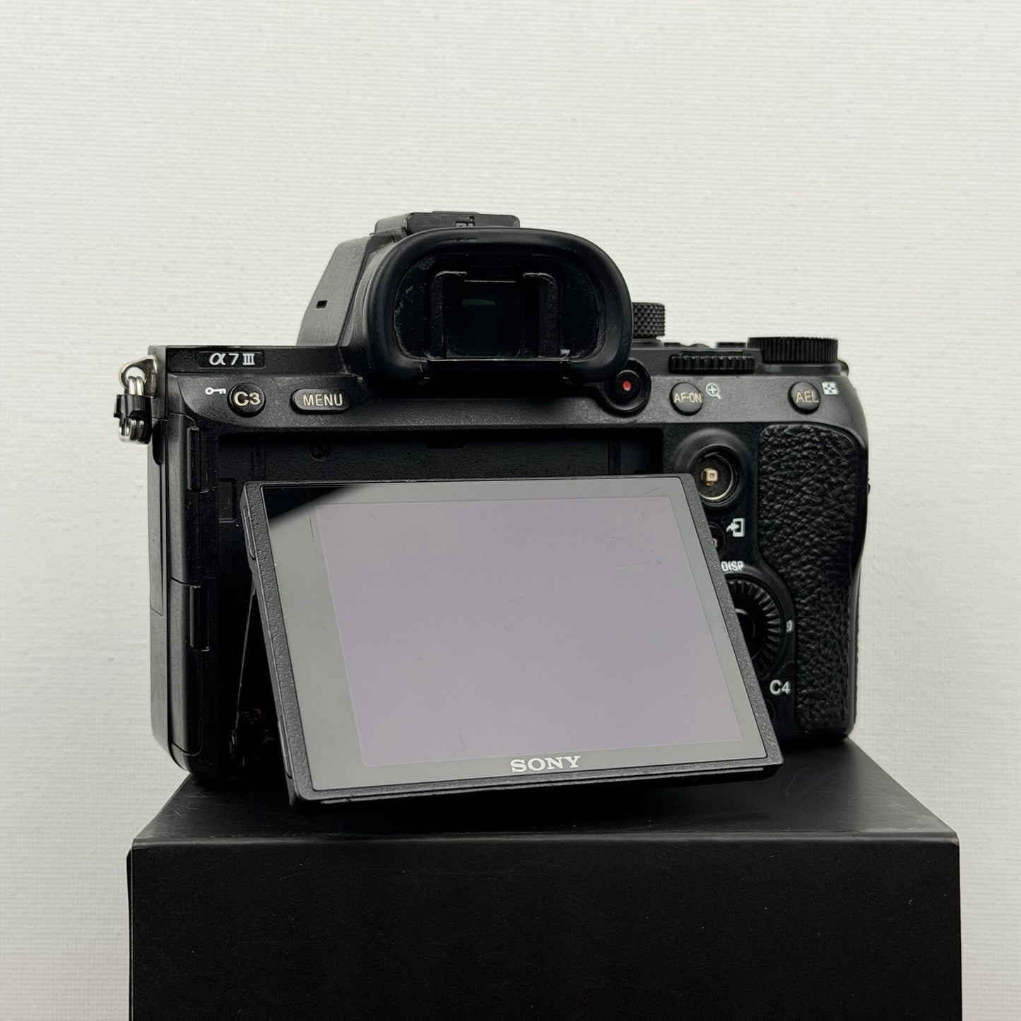 Sony A7 iii Mirrorless Camera 24.2MP Full Frame Body Interchangeable Lens Black