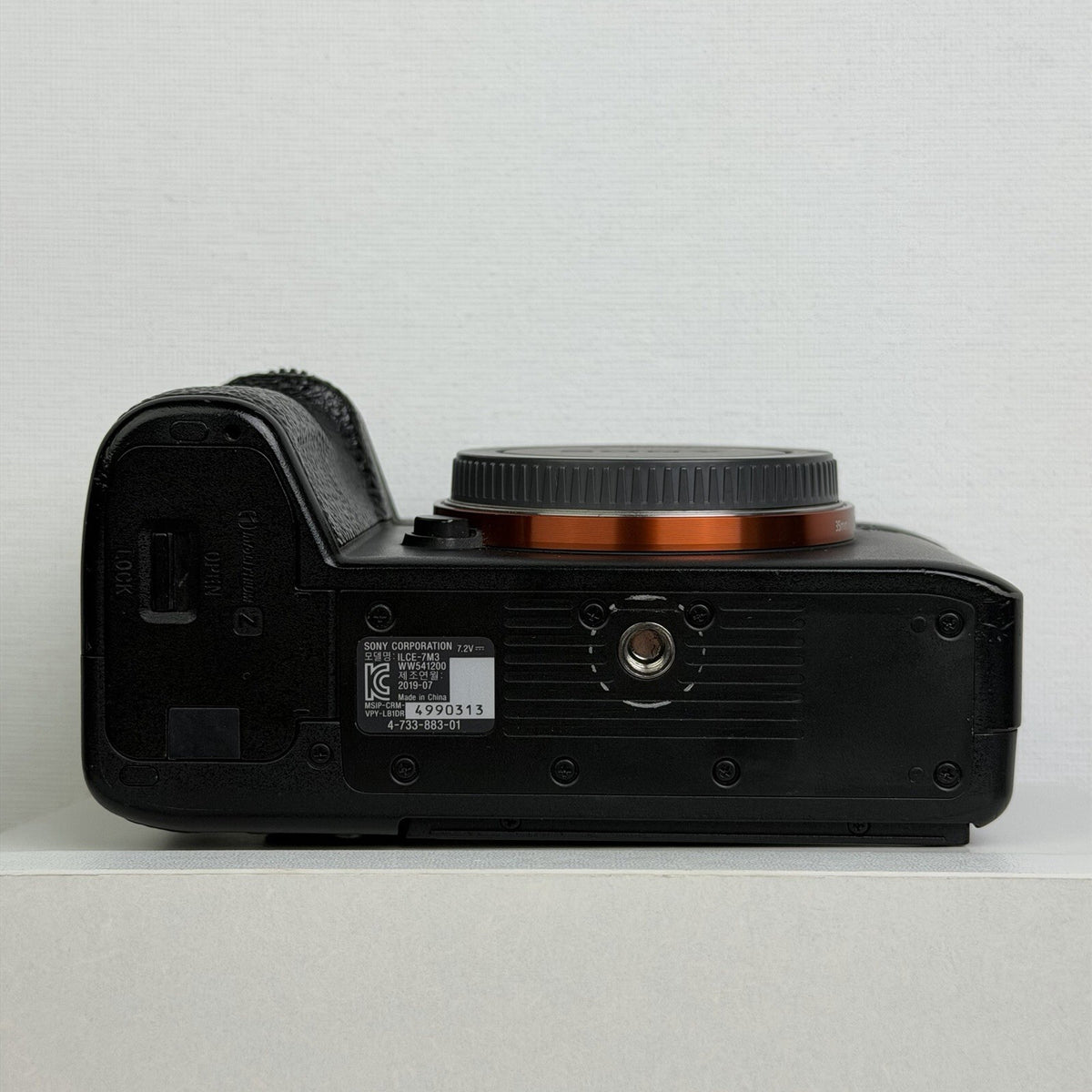 Sony A7 iii Mirrorless Camera 24.2MP Full Frame Black