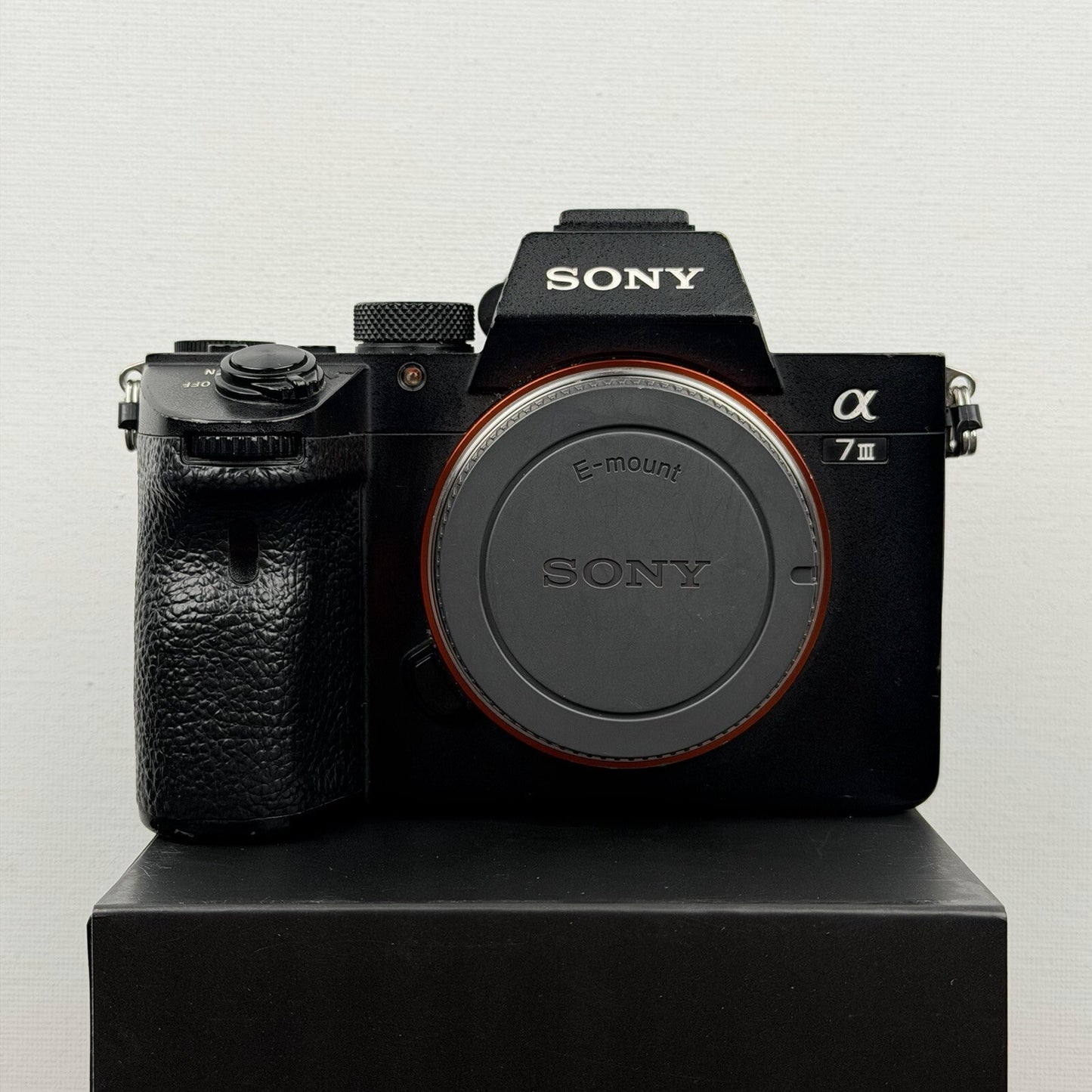 Sony A7 iii Mirrorless Camera 24.2MP Full Frame Body Interchangeable Lens Black