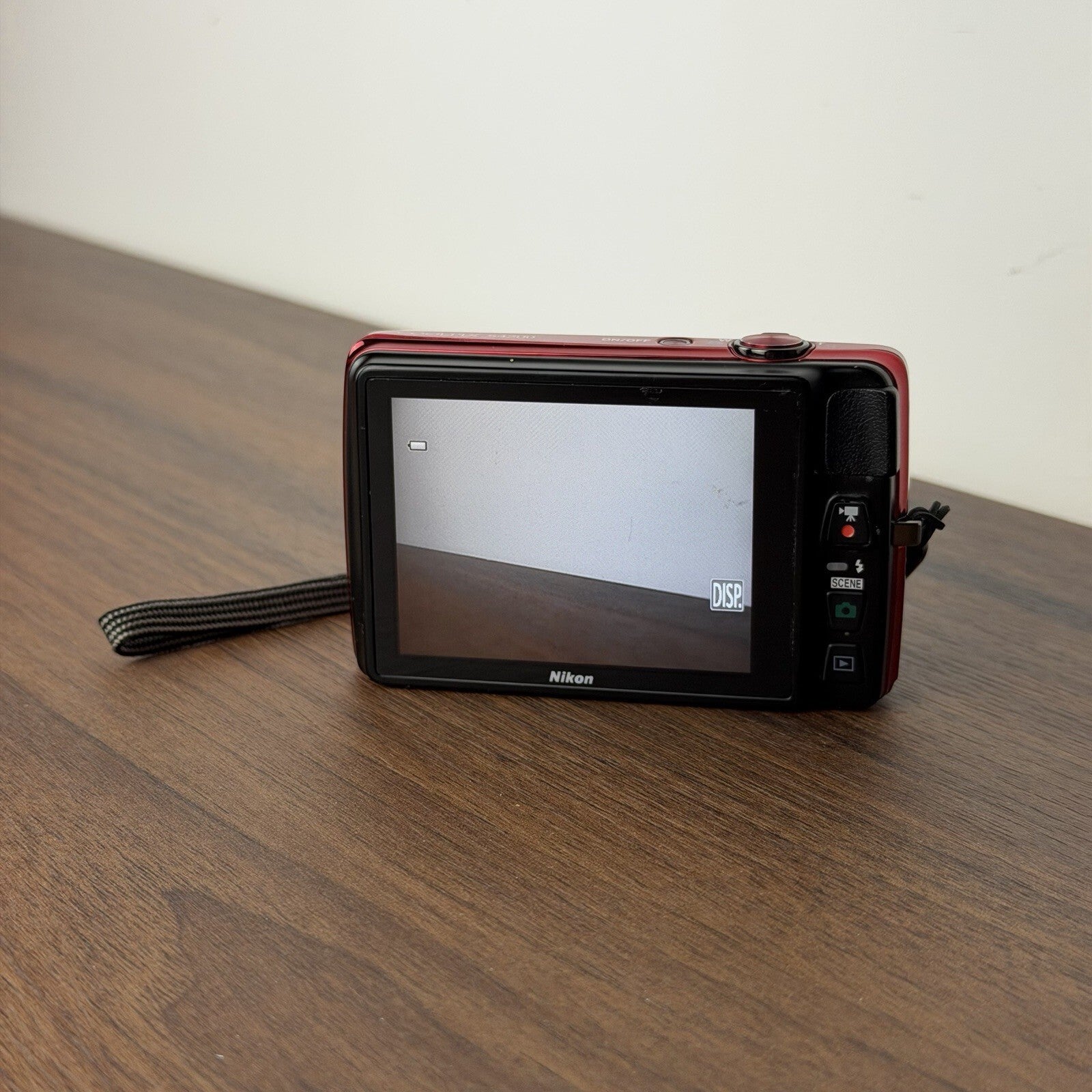 Nikon Coolpix S4200 Digital Camera 16MP 6x Zoom LCD - Red