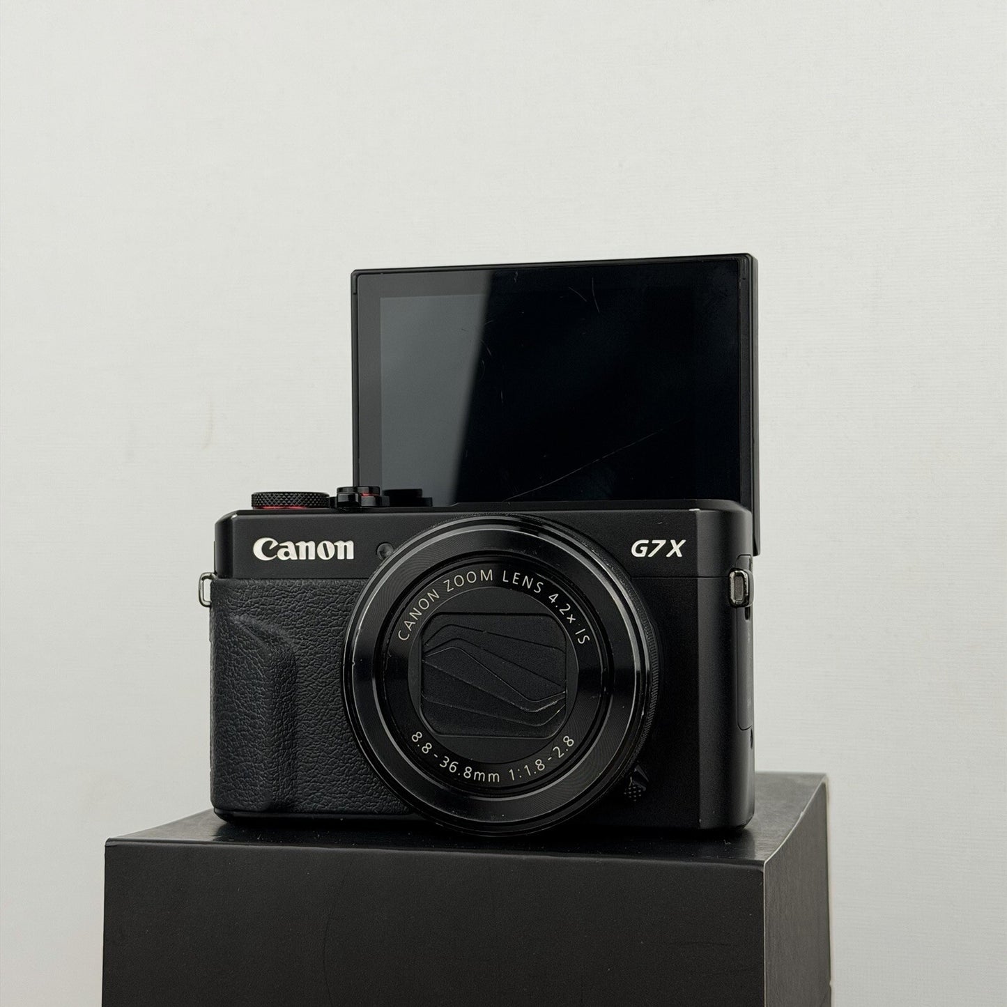 Canon PowerShot G7X Mark II 20.1MP Compact Digital Camera Black