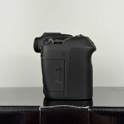 Brand new Canon EOS R7 mirrorless camera body – photo 5