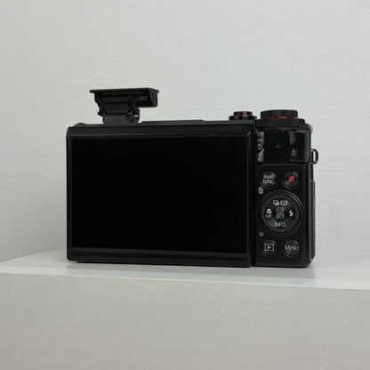 Canon PowerShot G7X Mark II compact camera, flash stays up – photo 5