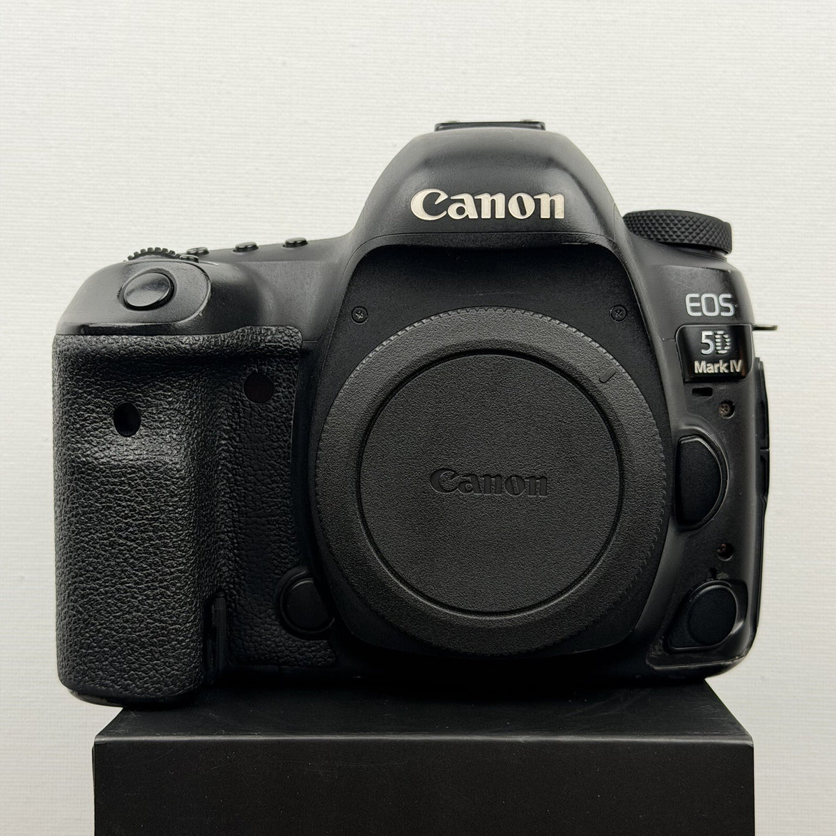 Canon EOS 5D Mark IV 30.4MP Digital SLR Camera - Black