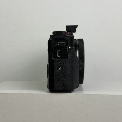 Canon PowerShot G7X Mark II compact camera, flash stays up – photo 4