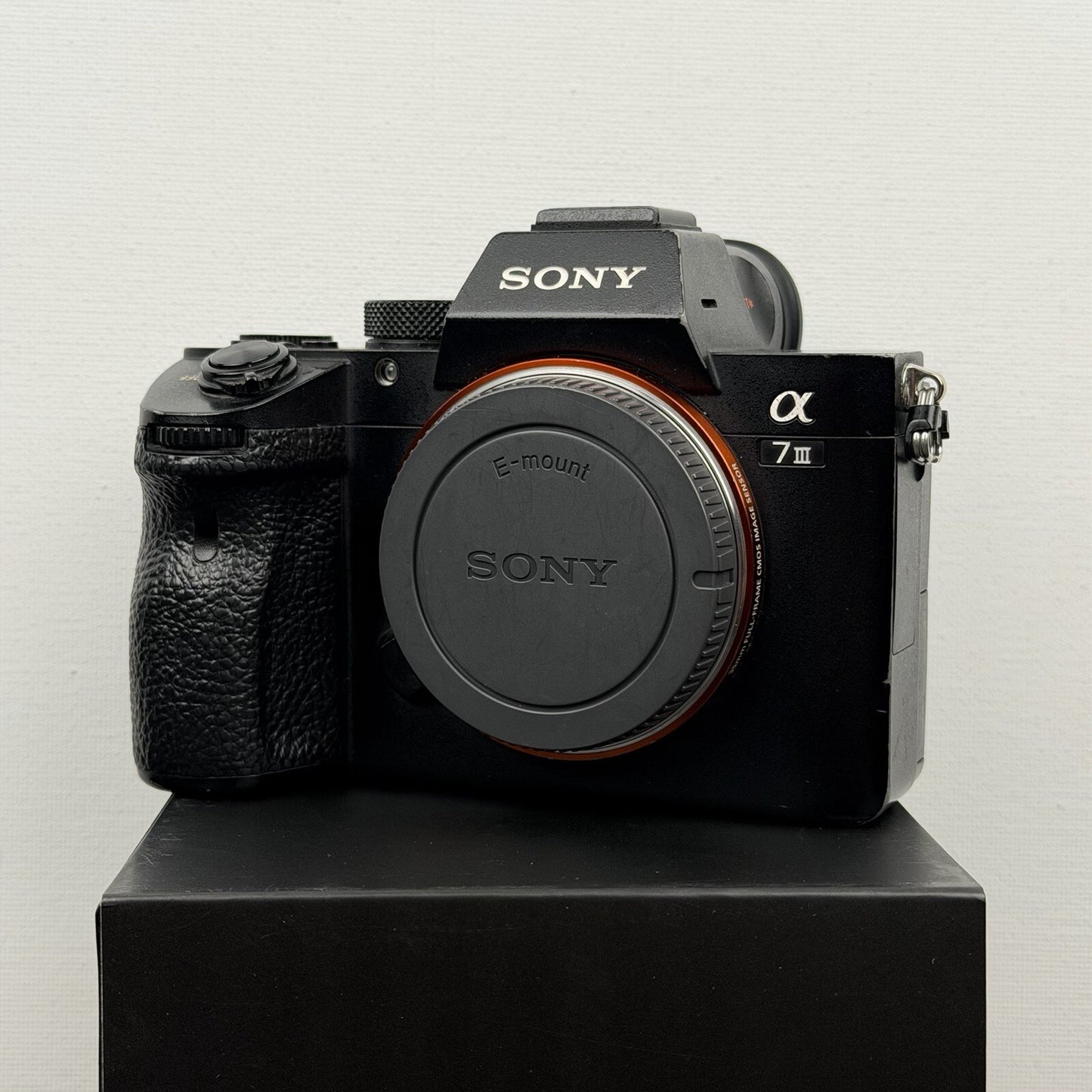 Sony A7 iii Mirrorless Camera 24.2MP Full Frame Body Interchangeable Lens Black