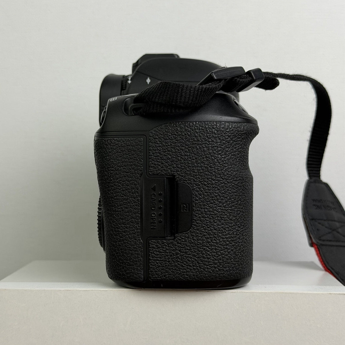 Canon EOS 5D Mark IV 30.4MP Digital SLR Camera Black - Boxed with Extras