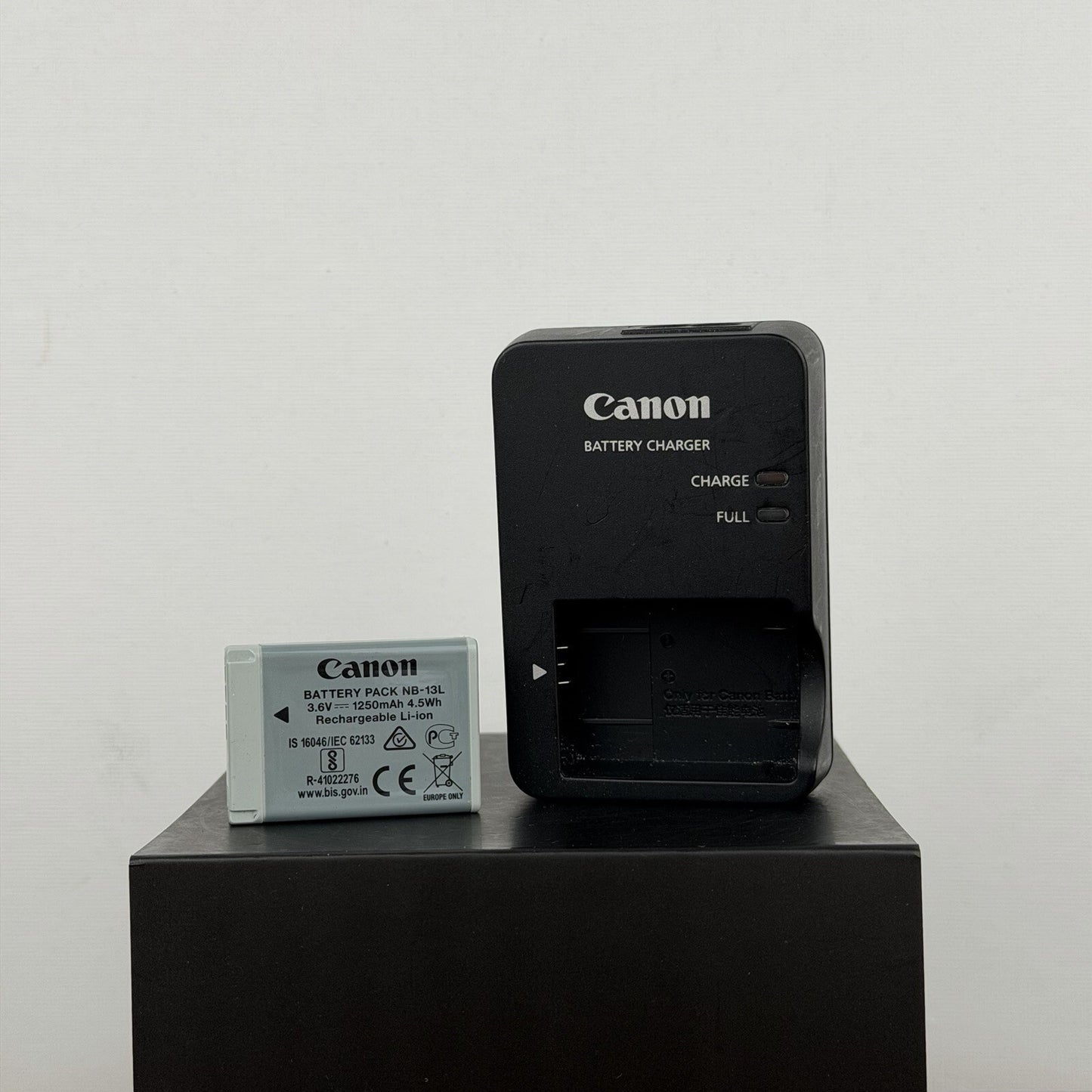 Canon PowerShot G7X Mark II 20.1MP Compact Digital Camera Black