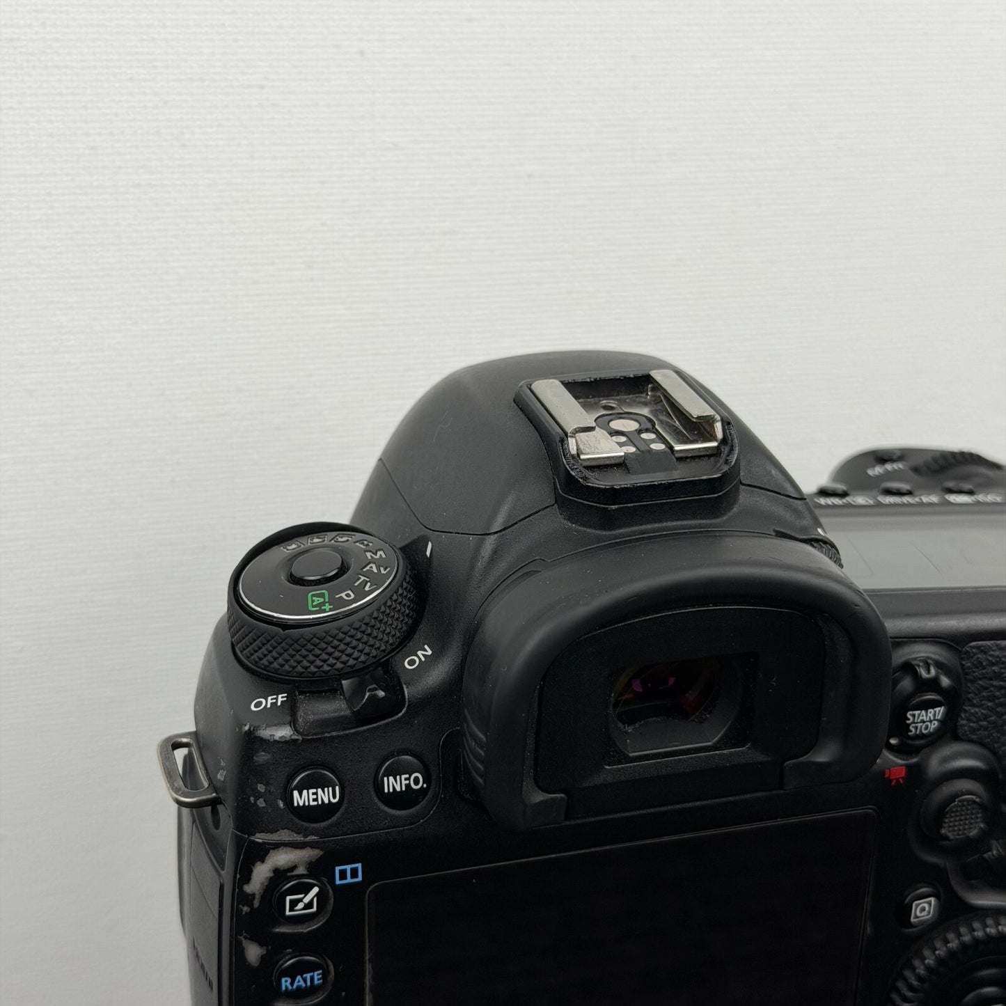 Canon EOS 5D Mark IV 30.4MP Digital SLR Camera - Black