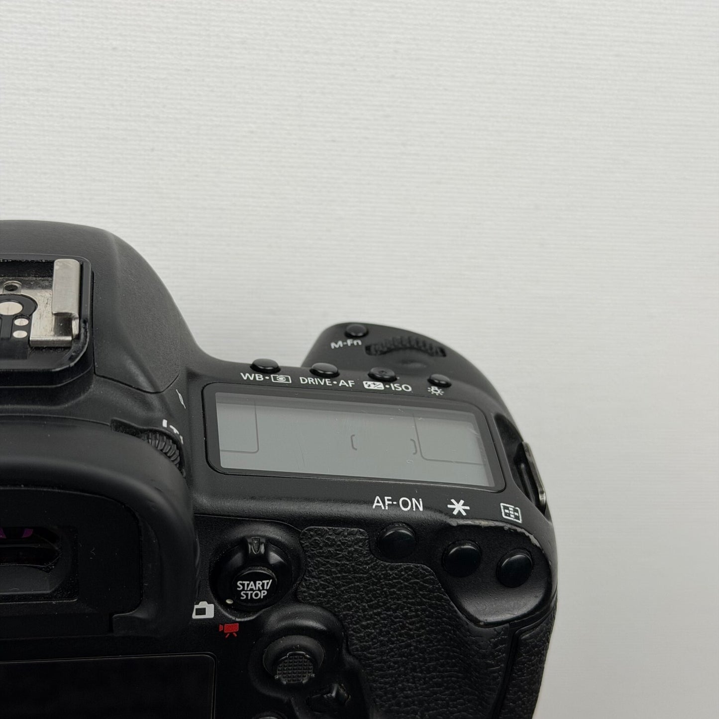 Canon EOS 5D Mark IV 30.4MP Digital SLR Camera - Black