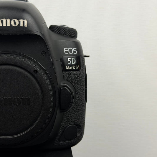 Canon EOS 5D Mark IV 30.4MP Digital SLR Camera - Black