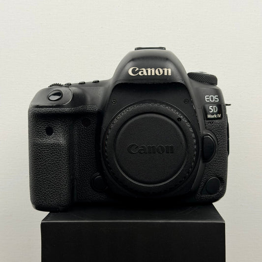 Canon EOS 5D Mark IV 30.4MP Digital SLR Camera - Black