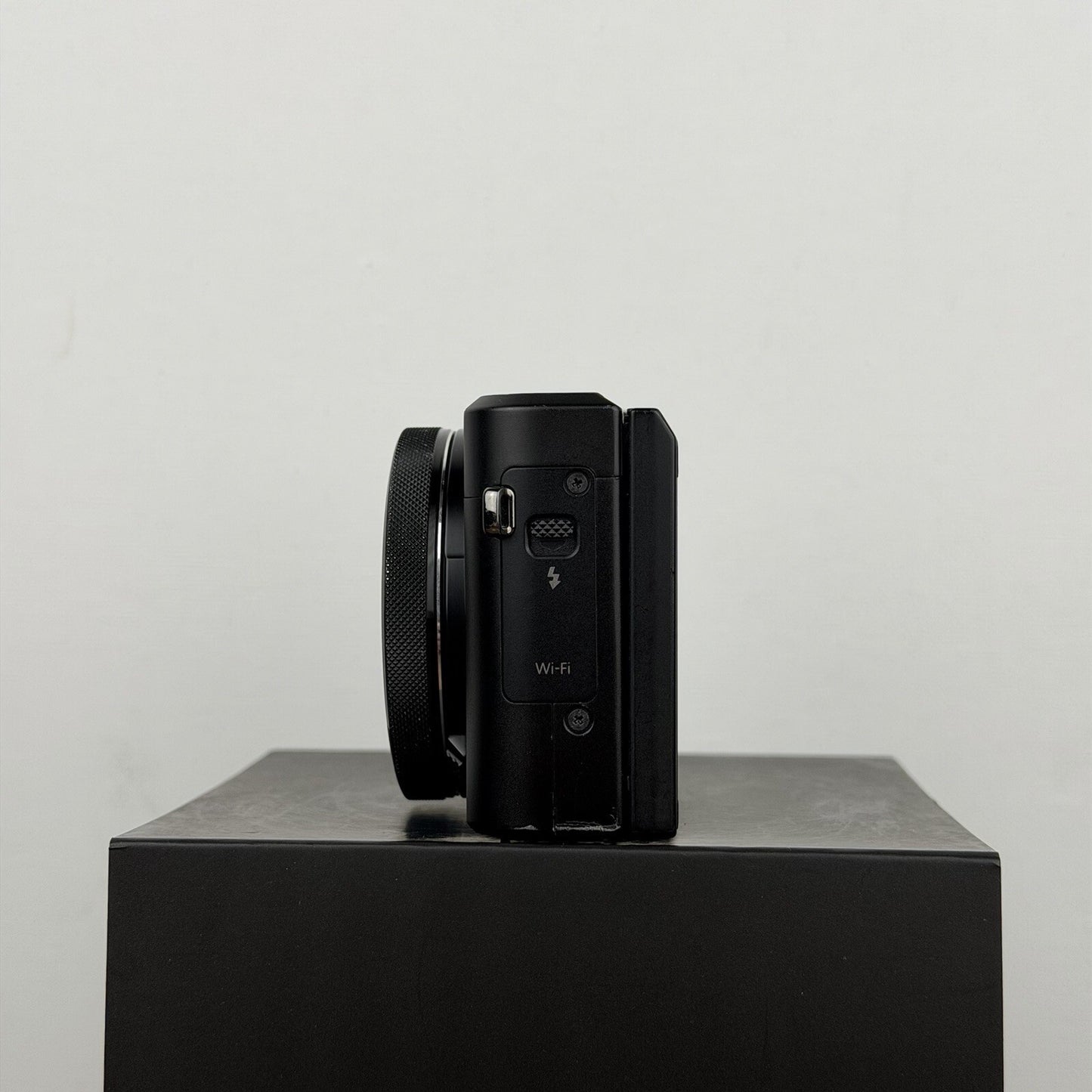 Canon PowerShot G7X Mark II 20.1MP Compact Digital Camera Black
