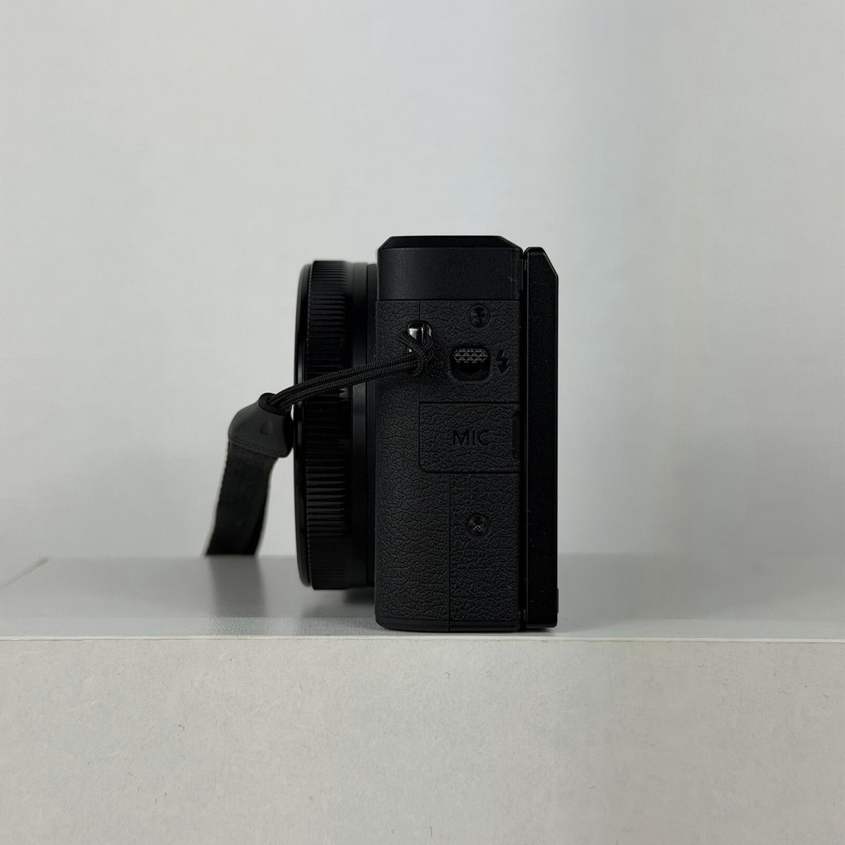 Canon PowerShot G7X Mark III 20.1MP Compact Digital Camera Black