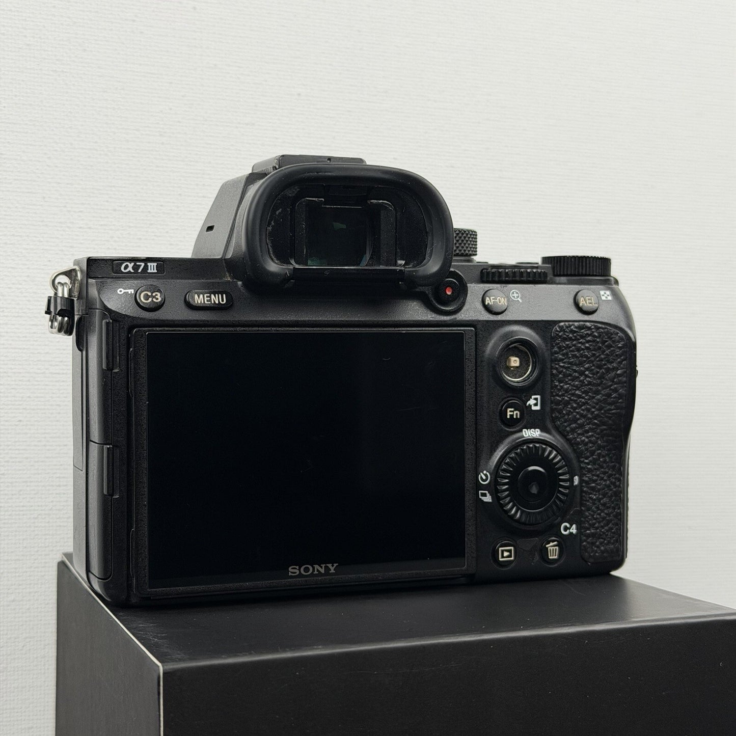 Sony A7 iii Mirrorless Camera 24.2MP Full Frame Body Interchangeable Lens Black