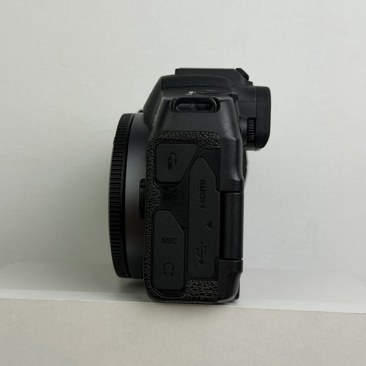 Canon EOS R8 24.2MP Full Frame Mirrorless Digital Camera Black