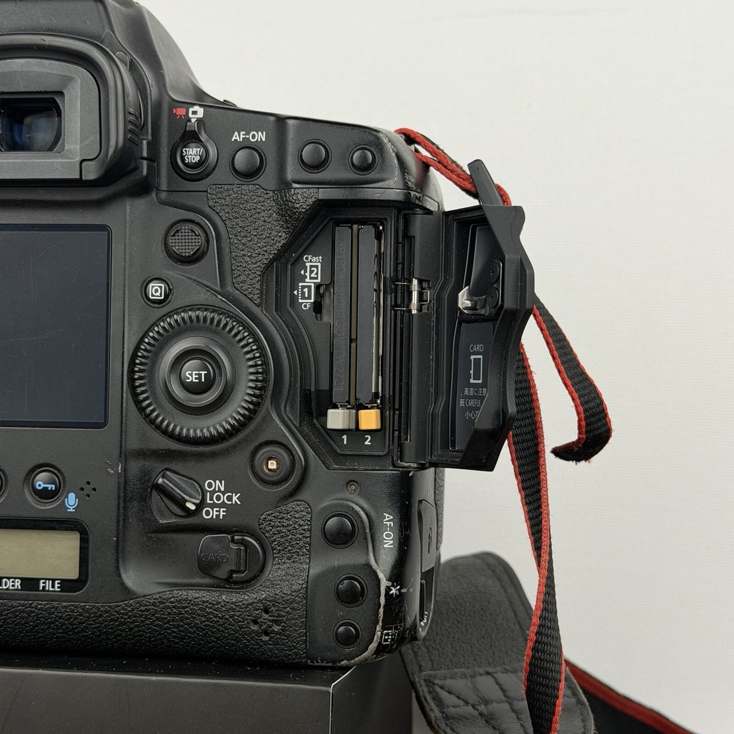 Canon EOS-1D X Mark II 20.2MP Full-Frame Professional DSLR Camera x3 Memory Card