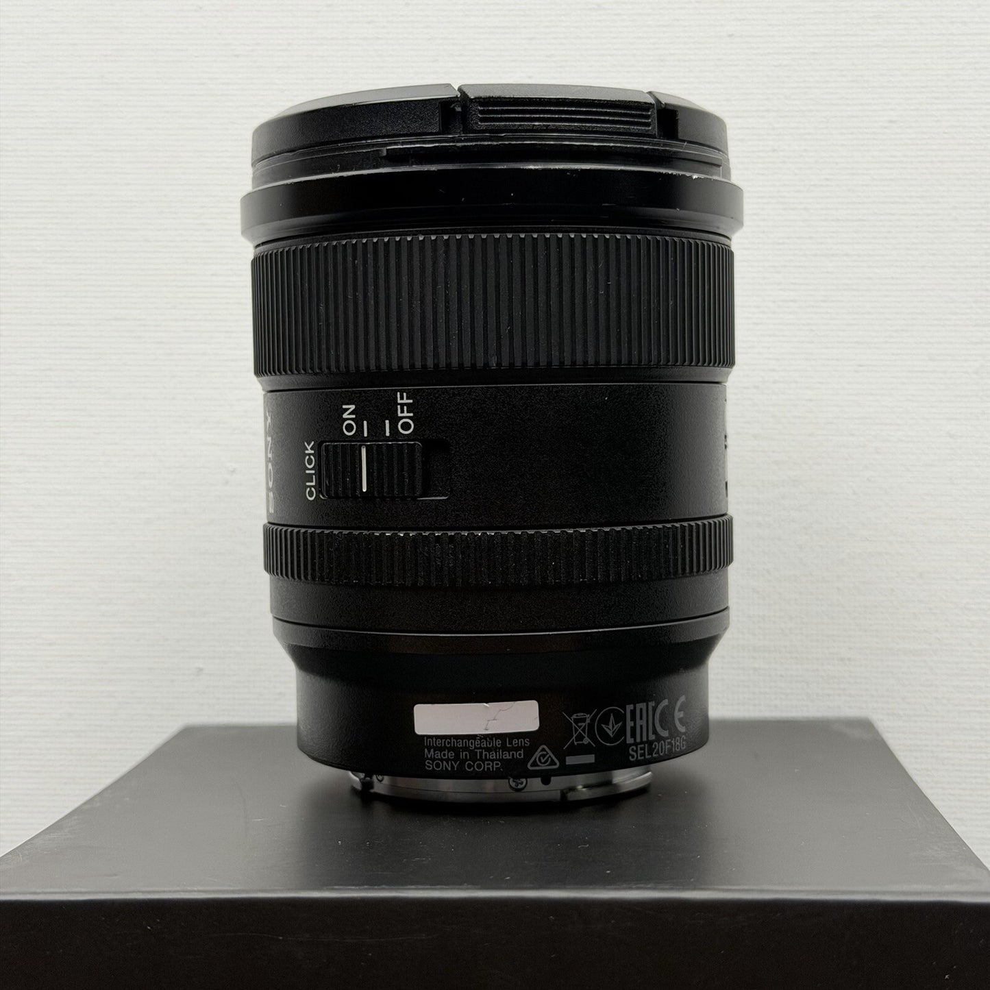 Sony FE 20mm f/1.8 G Ultra Wide Angle Lens SEL20F18G - Black