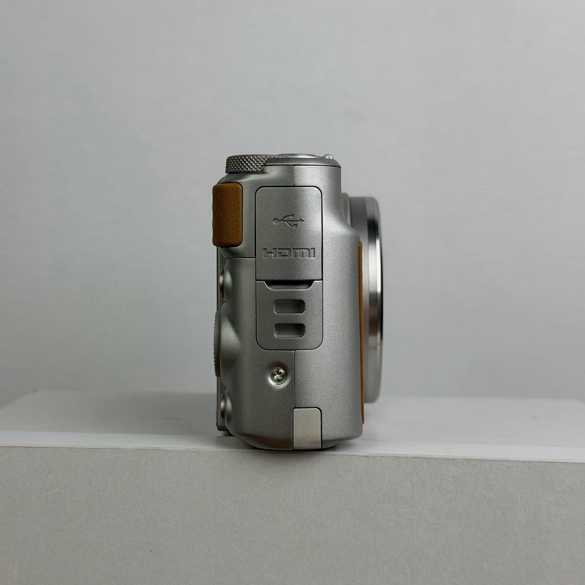Canon PowerShot SX740 HS Lite Edition 20.3MP Digital Camera Silver - Boxed